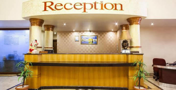 Hotel Grand International Rāipur Eksteriør bilde