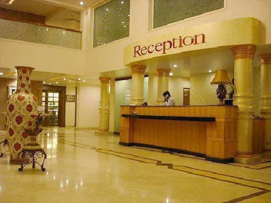 Hotel Grand International Rāipur Eksteriør bilde